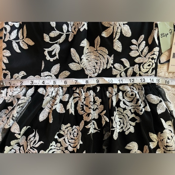 New! Eliza J. brand Stunning Black & White Floral Sleeveless Dress Women’s SZ 6 - Picture 16 of 16